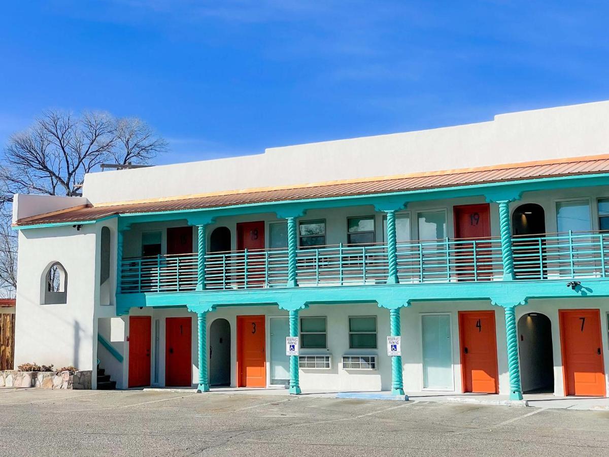 Hotel Taos Motor